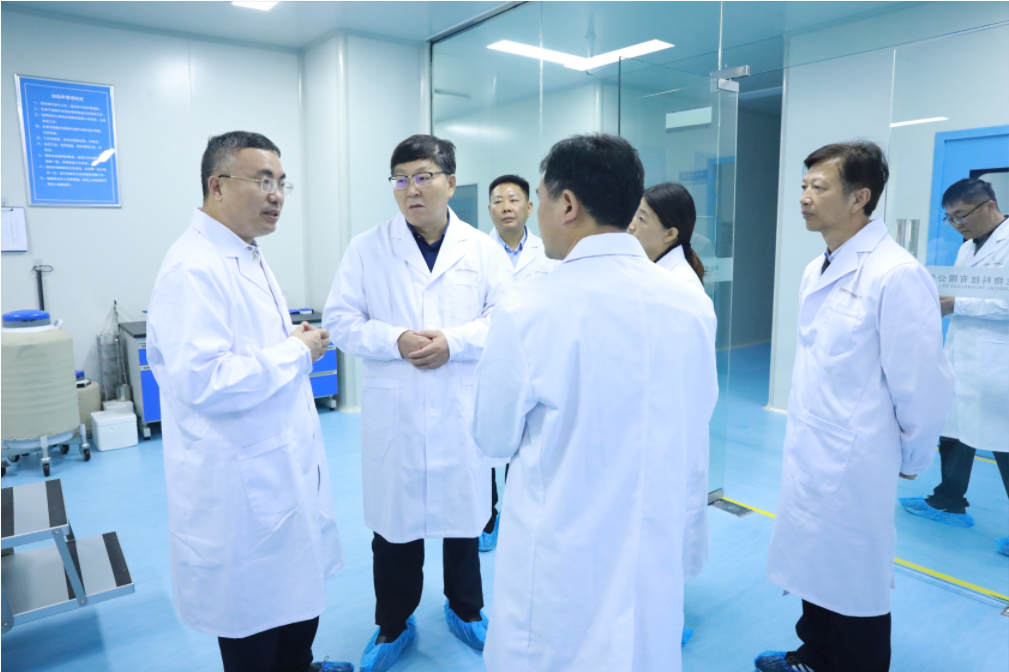 参观康合生物细胞制备中心